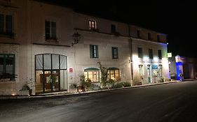 Logis Le Petit Trôo du Cheval Blanc